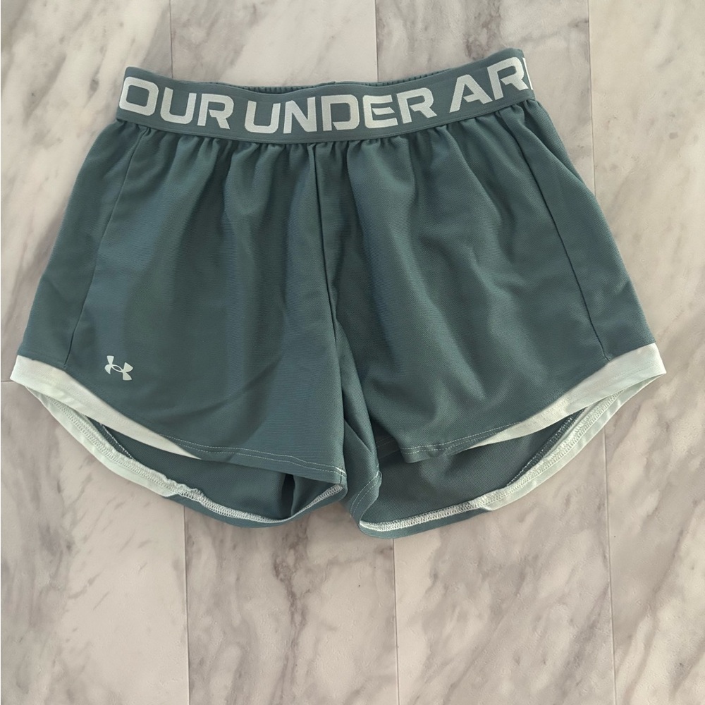 Under Armour Gray Athletic Shorts Lightweight Moisture-Wicking
